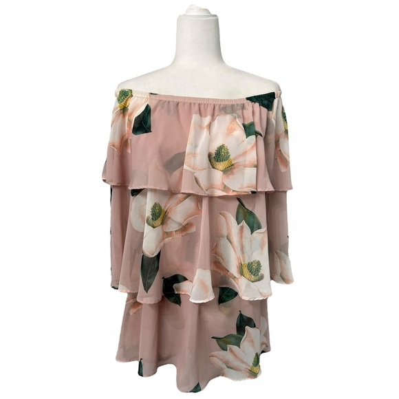 Show Me Your MuMu Blush Floral Off-Shoulder Romper - Picture 10 of 14